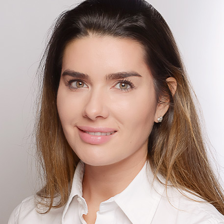 Dr. med. Aline Schirra Hautärztin in München